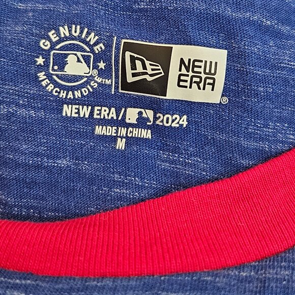 Official Licensed New Era MLB Chicago Cubs Logo Tee Shirt - Size (M), Fan - Picture 7 of 8